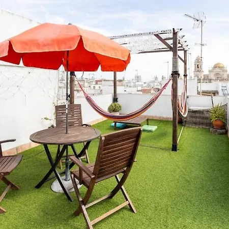 Privatunterkunft Bright With Ac And Rooftop Terrace In The Heart Of *